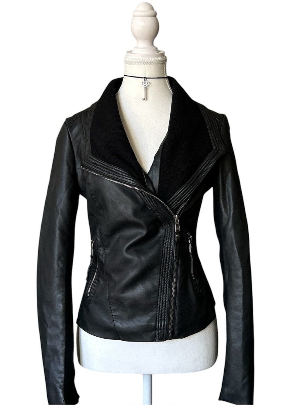 Y2K Grunge “Suzy Shier” Basic Black Faux Leather Asymmetrical Zip-up Jacket